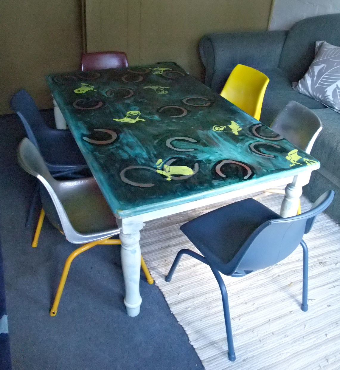 Kids table and chairs plastic Sydney