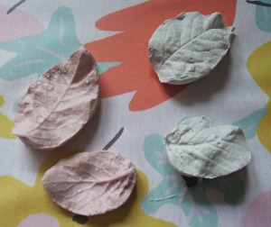 3 plaster leaves